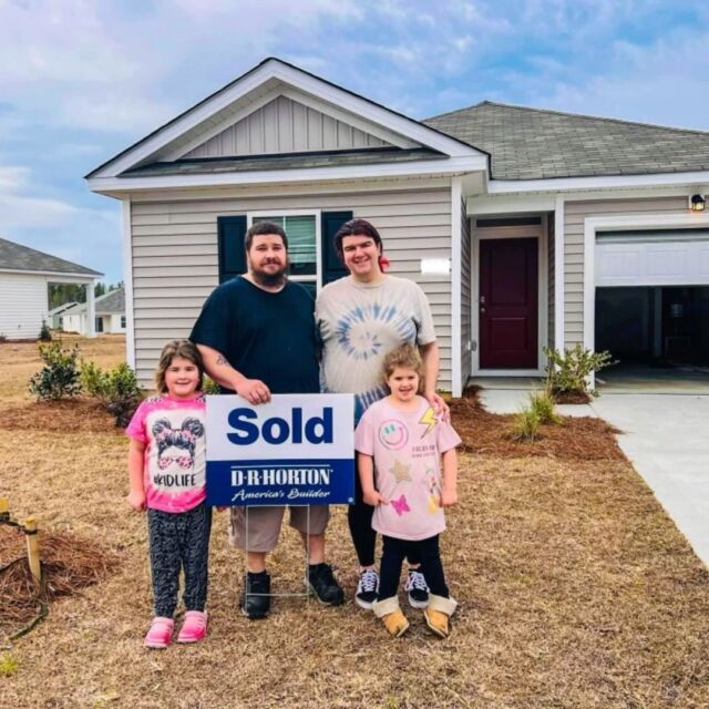 Congratulations To First-Time Homebuyers Gavin &Amp; Samantha. ✨🤩 They Are Relocating From New Jersey To Myrtle Beach For A Little Bit Of Sun ☀️ And A New Career! 🙌 A Huge Thank You To Amanda Gunter, Realtor At Omni Real Estate &Amp; Charlene Huggins  For Making Their Dreams Come True. 🏡🩵 #N1Mortgage #Theteam #That #Neversaysno James Essen Philip Crescenzo Tyler Nagorski