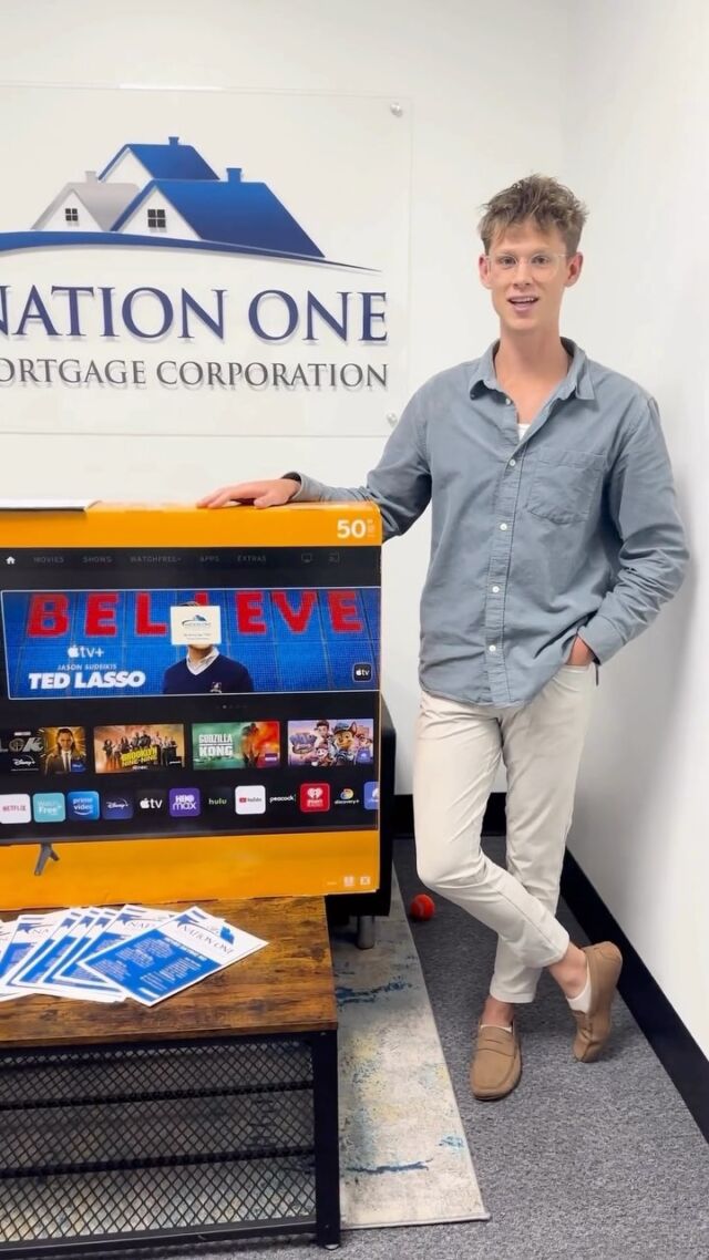🎉And The Winner Of Our Tv Giveaway Is… 

Thank You To Everyone Who Came Out To @The.husted.team Grand Opening Celebration! It Was A Pleasure To Meet All Of You🙂

.
.
.
#Nationonesummerville #Mortgageexperts
#Summervillerealestate #Homeloansolutions
#Dreamhomefinancing
#Tvgiveaway #Homesweethome #Summervilleliving #Mortgagedeals #Winwithnationone